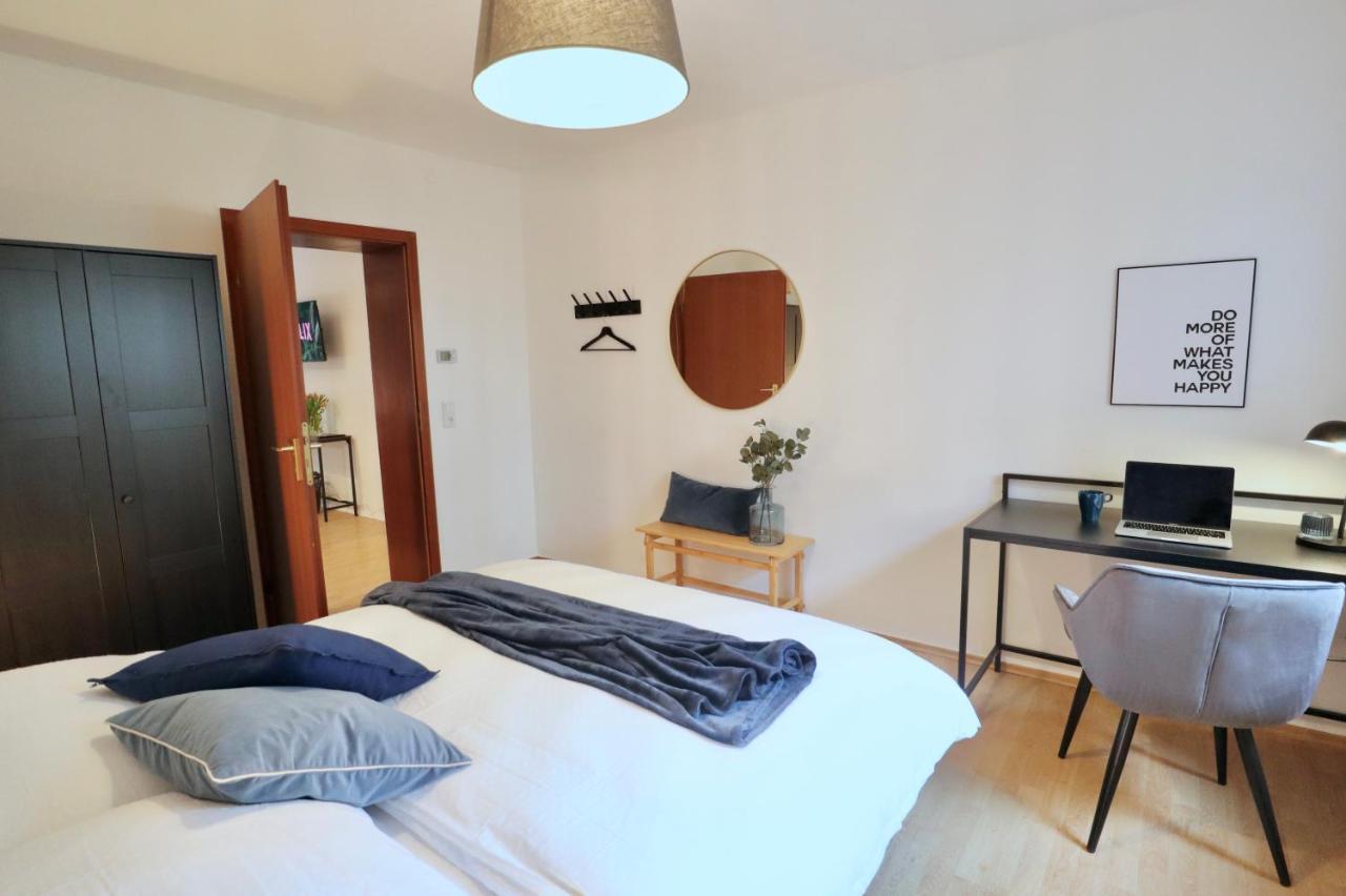 Sapphire Apartment: Free Parking + Netflix + Bathtub Эссен Экстерьер фото